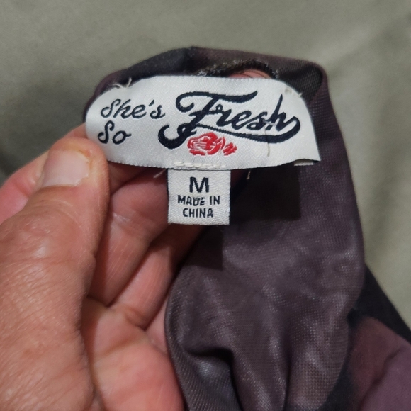 She's So Fresh Painting 90s Y2K Style Mesh Artistic Print Sheer Top - Picture 2 of 2